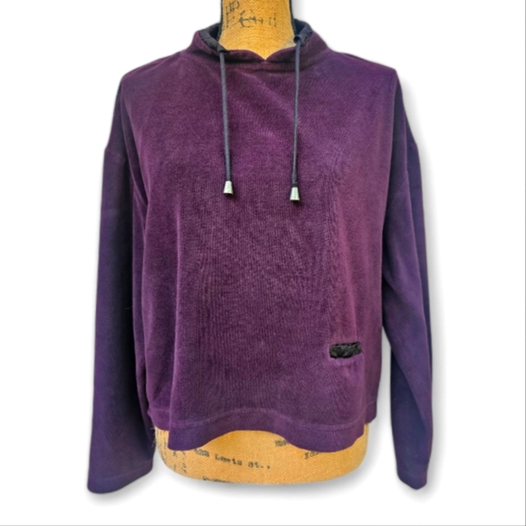 Marin Apparel Company Women's Cropped Sweatshirt in Maroon Color, Size M - Picture 1 of 6